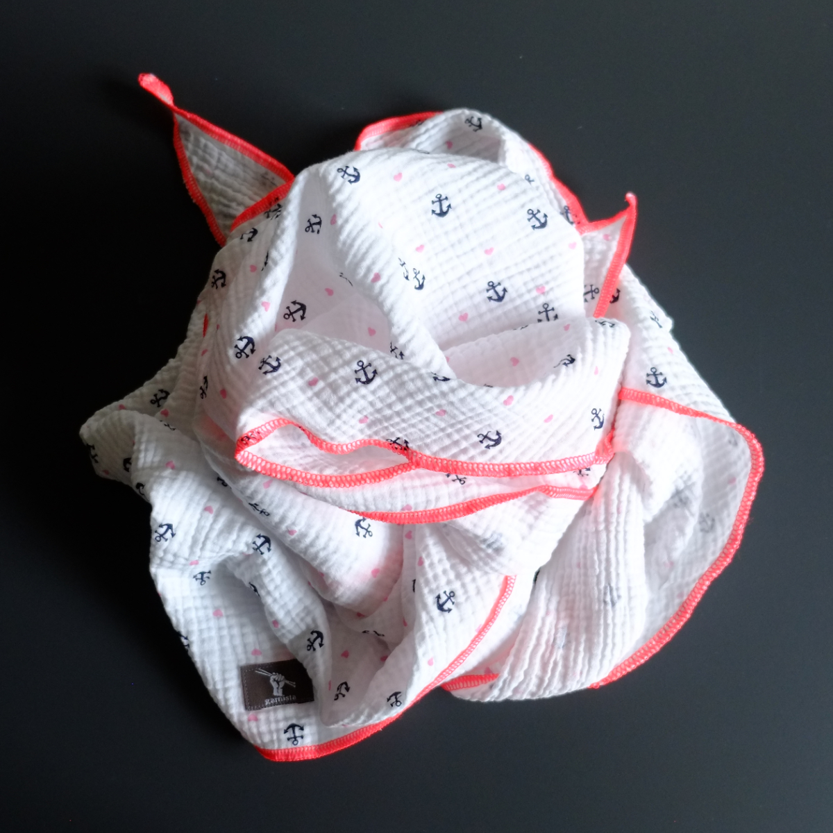 dreieck_ank_weiss_pink_6_1200