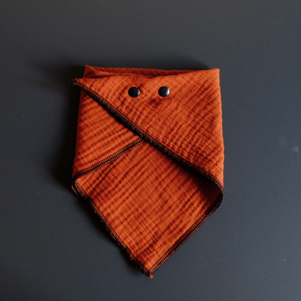 kindrei_rostrot_schwarz_3_